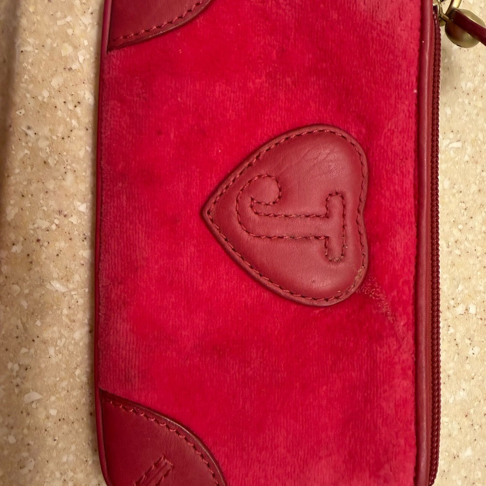 Juicy Couture hot pink wristlet - Picture 4 of 4